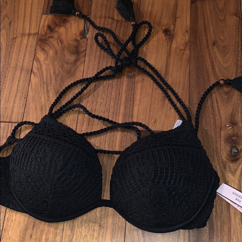 VS bikini top